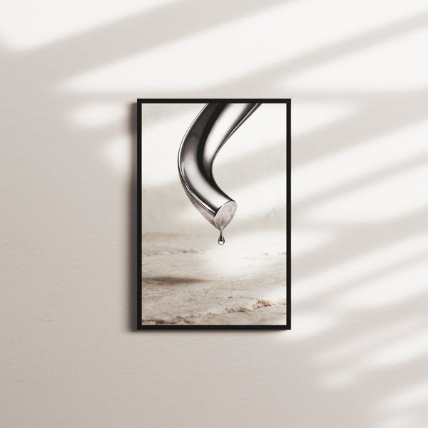 drip path — black frame