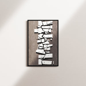 fractured edifice — black frame