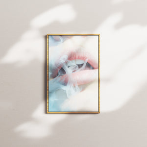 gossamer kiss — oak frame