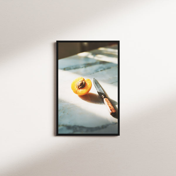 honey afterglow — black frame