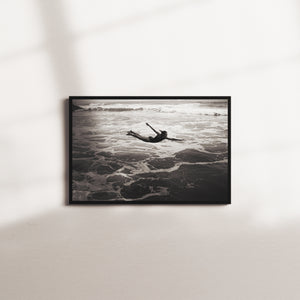 midnight tide — black frame