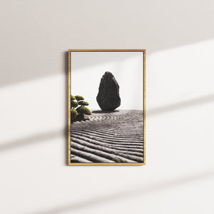 onyx circle — oak frame