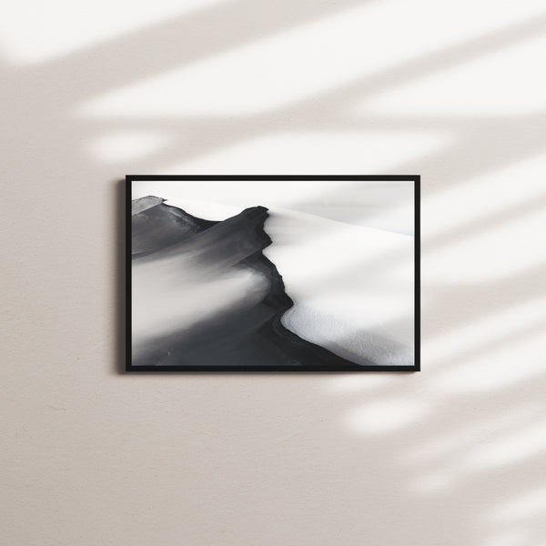 pearl foundation — black frame