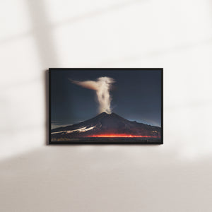 signal veil — black frame