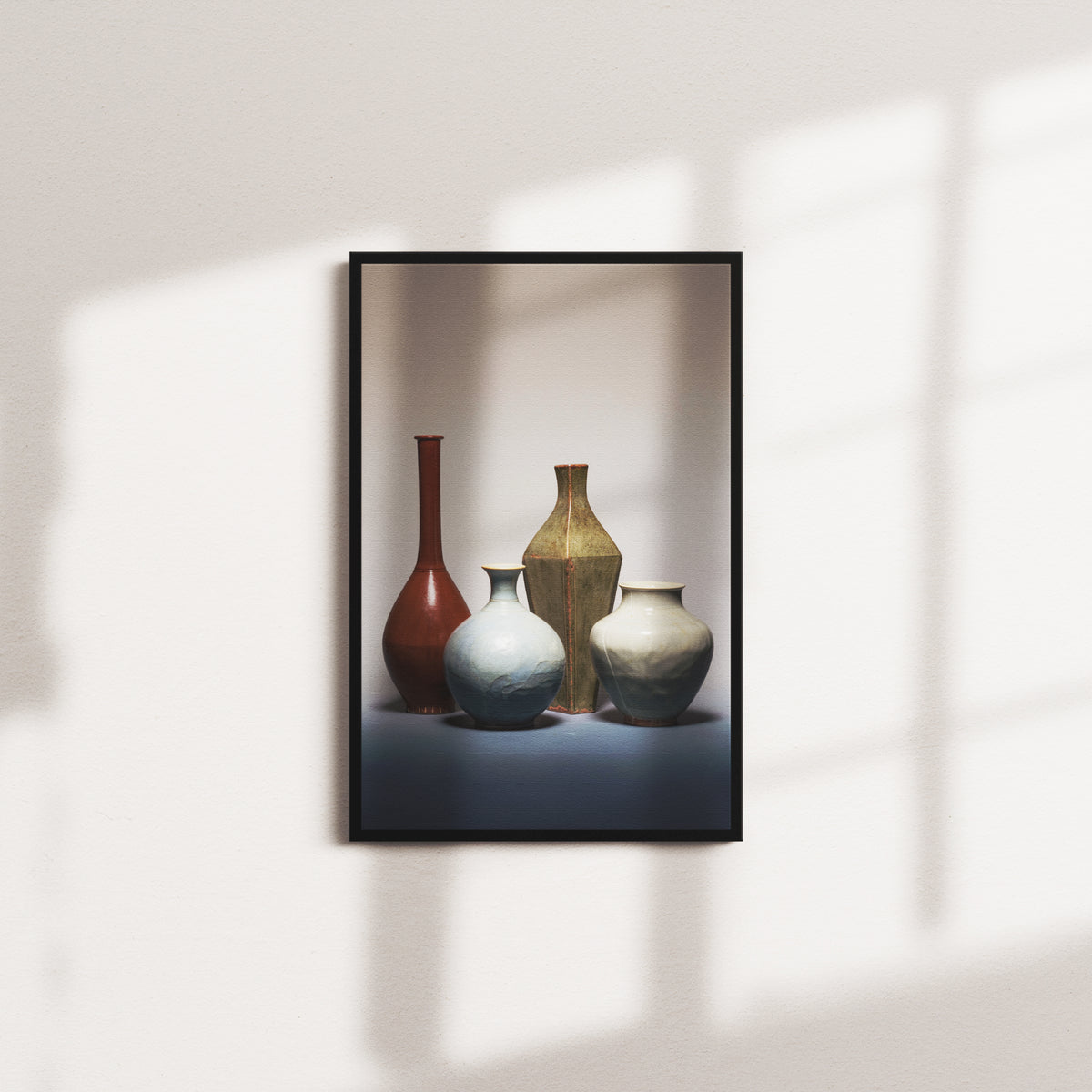 vase harmony — black frame